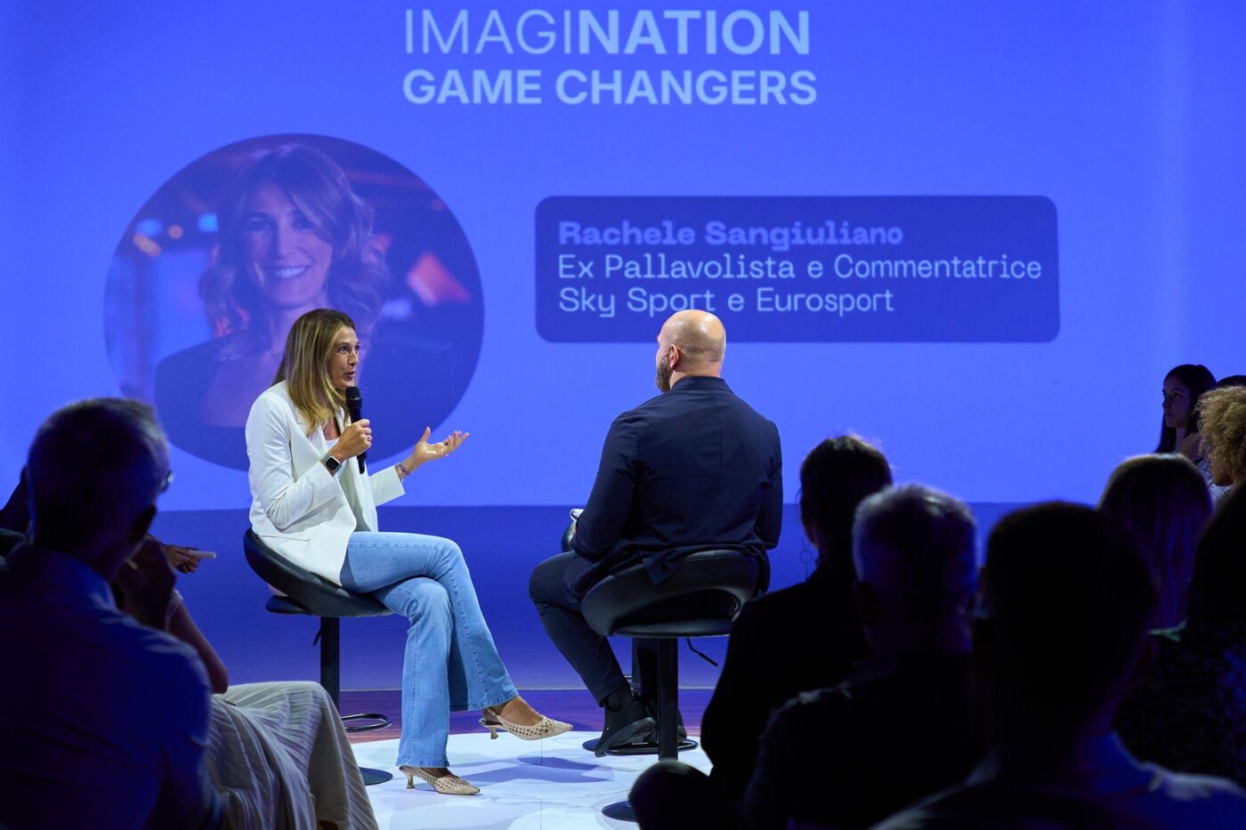 Rachele Sangiuliano sul palco di ImagiNATION Game Changers